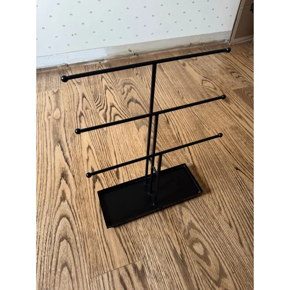 Black Metal 3 Tier Jewelry Organizer